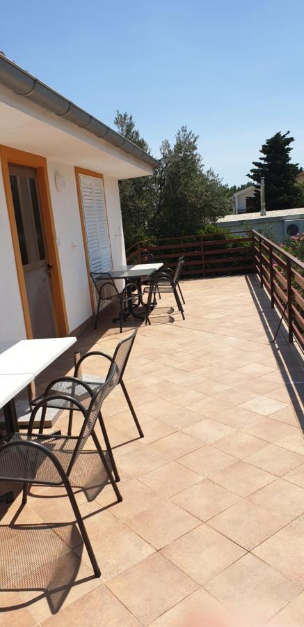 Apartments L.Z. Starigrad Paklenica Ngoại thất bức ảnh
