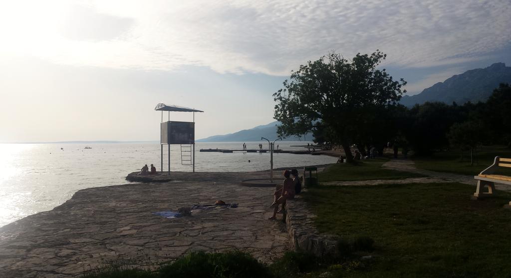 Apartments L.Z. Starigrad Paklenica Ngoại thất bức ảnh